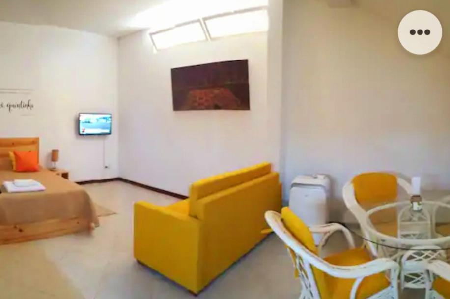 Apartamento Xandinha Amwilla Guesthouse มินเดโล ภายนอก รูปภาพ