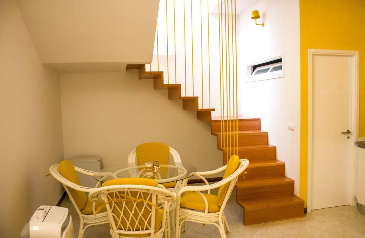 Apartamento Xandinha Amwilla Guesthouse มินเดโล ภายนอก รูปภาพ
